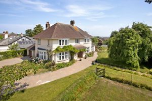 Photo 27- click for photo gallery